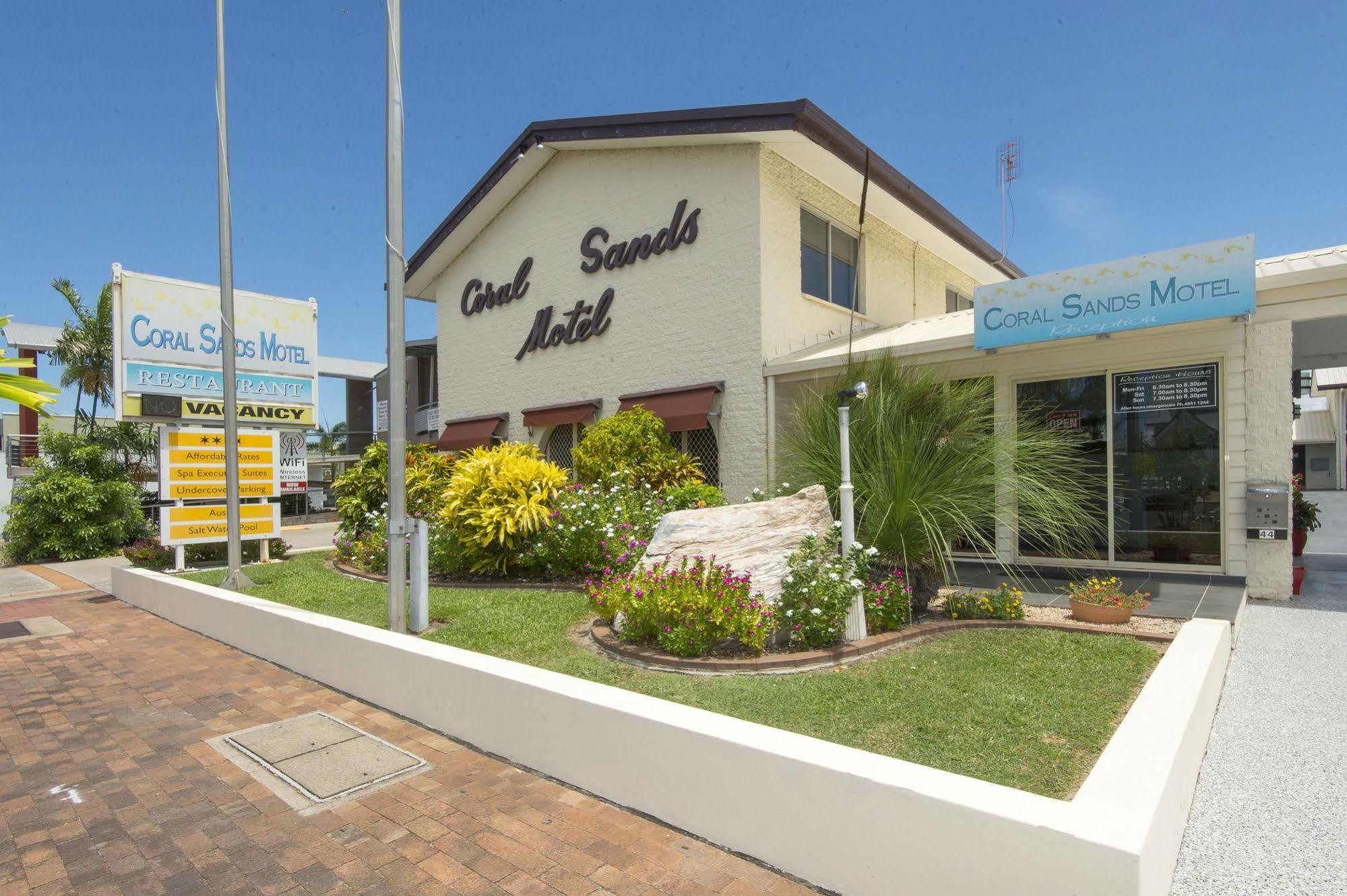 Coral Sands Motel Mackay Extérieur photo